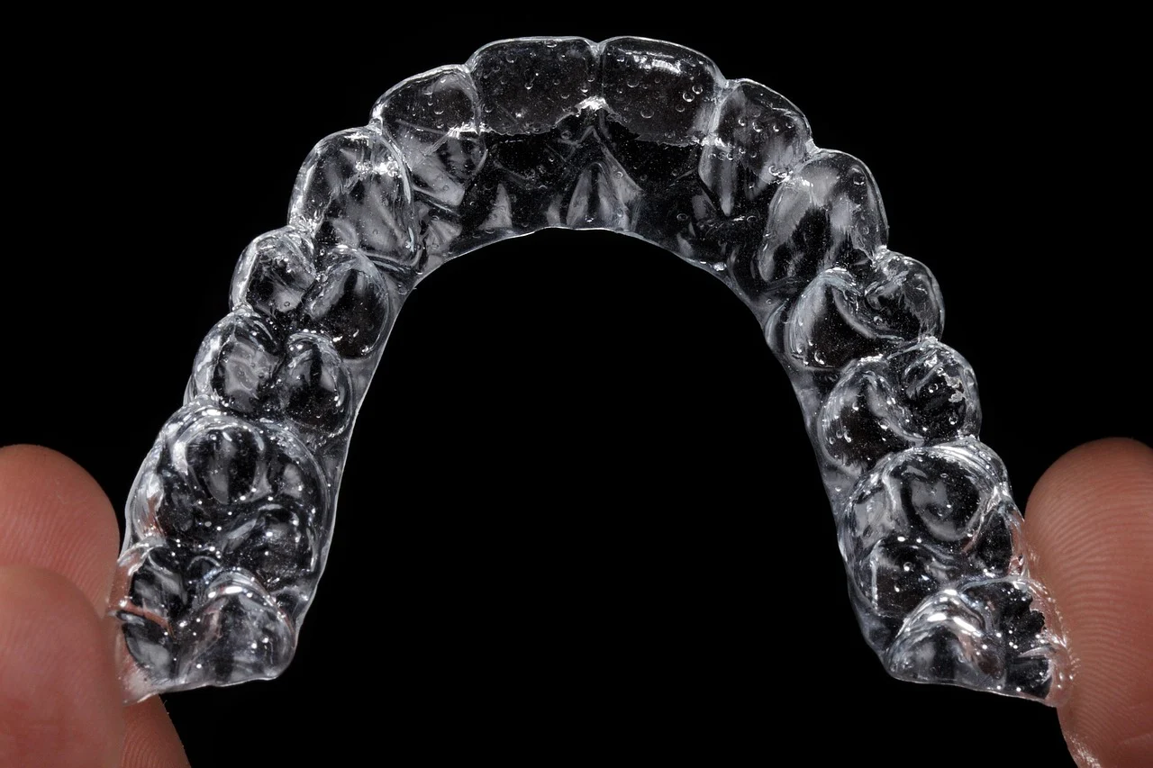 maskerina ortodontike maskerina transparente maskerina dentare maskerina per dhembet Avantazhet e maskerina transparente